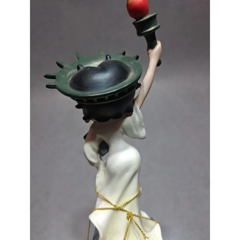 Betty Boop Statue Of Liberty Figurine 6.5